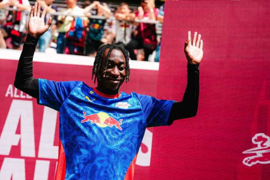 Hvězdička Lipska Yan Diomande budí pozornost v Evropě