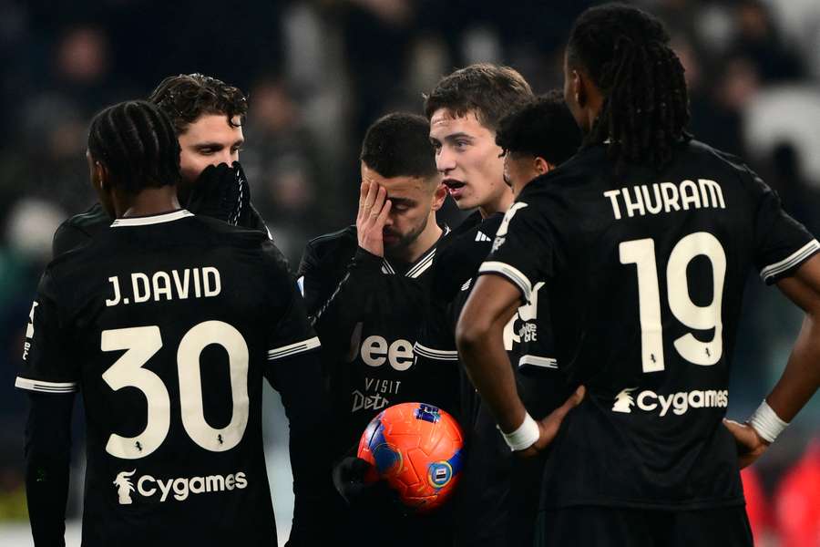 Futbalisti Juventusu boli po remíze sklamaní.