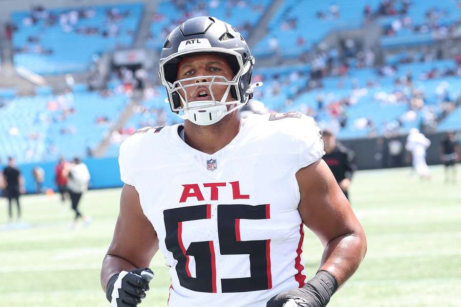 Falcons guard Matthew Bergeron