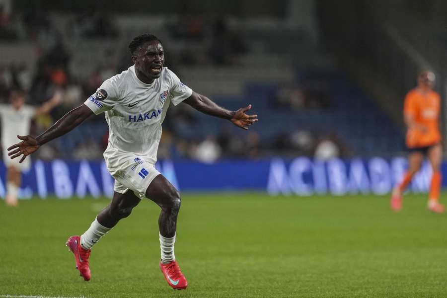 Clinton Jephta scored in both legs Clinton Jephta scored in both legs