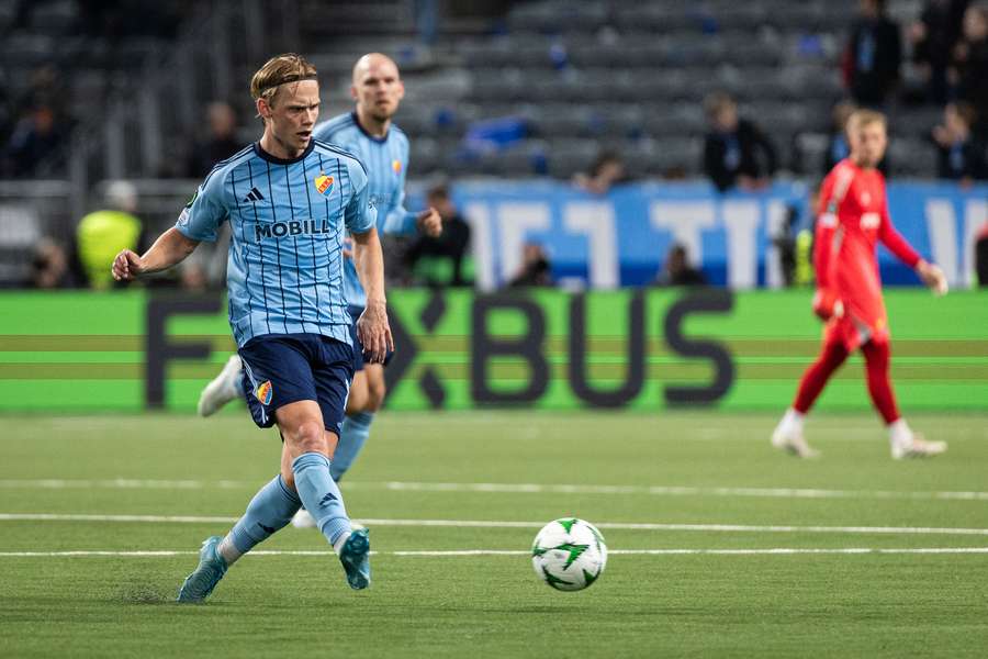 Tobias Gulliksen ao serviço do Djurgarden