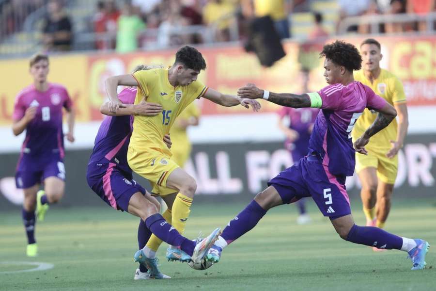 România U20 începe cu un eșec în Elite League, deși tricolorii lui Costin Curelea au condus formația similară a Germaniei cu 2-0 la Arad