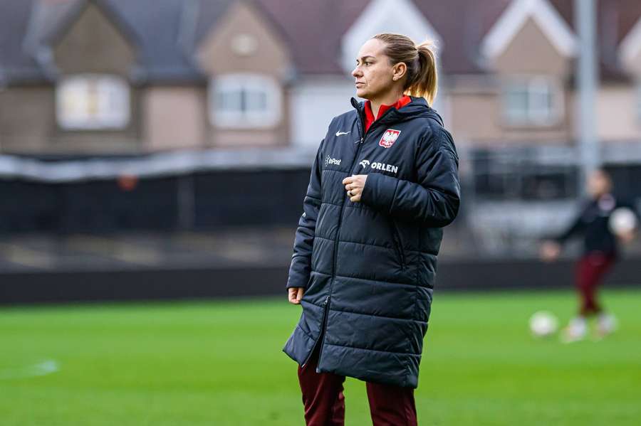 W poniedziałek rozpoczyna się zgrupowanie piłkarek, Polska zagra ze Słowenią i Łotwą