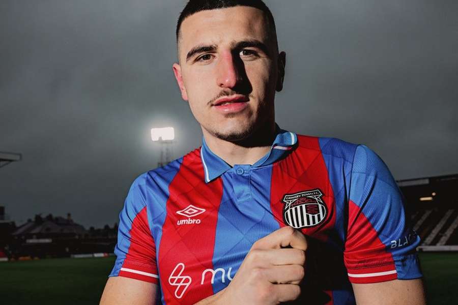 DONE DEAL: Grimsby delighted signing outright Arsenal defender Kacurri