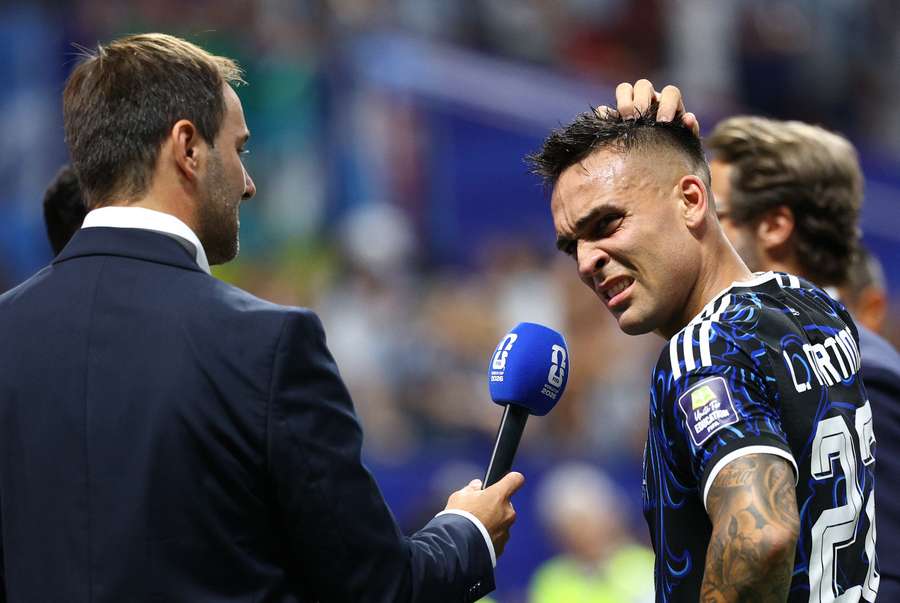 Lautaro in lacrime