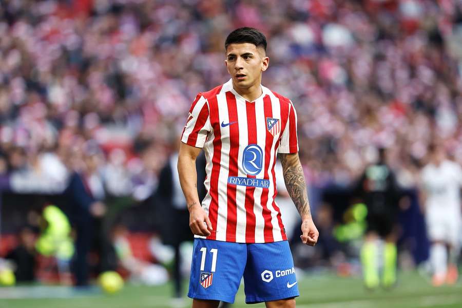 Thiago Almada tem contrato com o Atlético de Madrid válido até 2030 e está avaliado em 20,7 milhões de euros pelo Flashscore