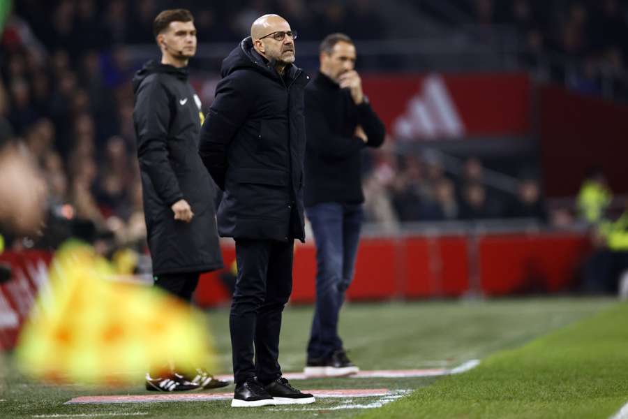 Peter Bosz tijdens Ajax - PSV