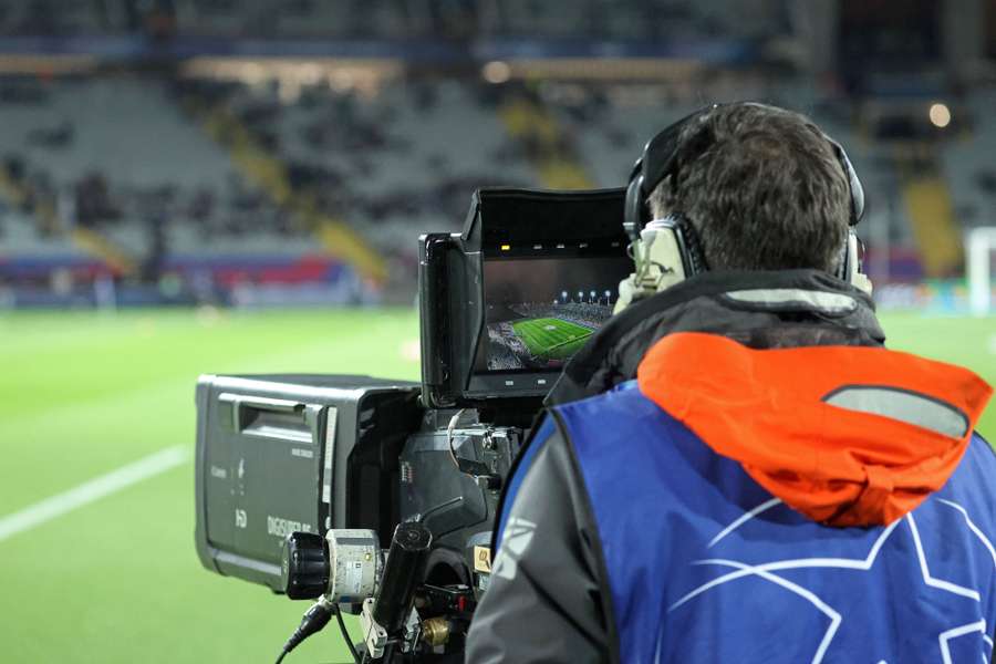 LaLiga bloquea plataformas ilegales que emitían fútbol