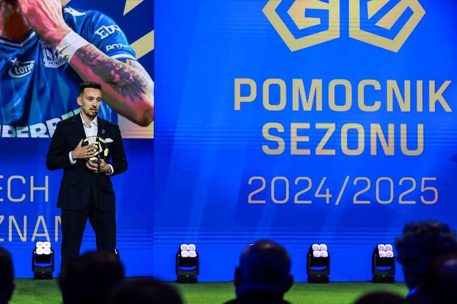 Afonso Sousa em destaque o Lech Poznań