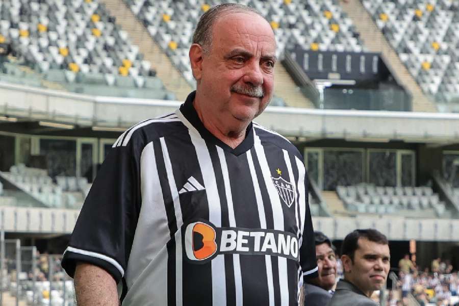 Fuad Noman, prefeito de Belo Horizonte, sempre acompanhou de perto as obras da Arena MRV