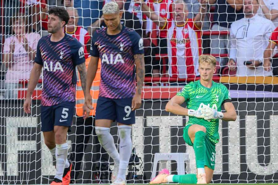 Tottenham nestačil na Brentford. Tottenham nestačil na Brentford.
