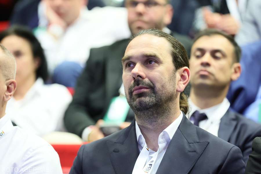 Bogdan Voina este noul preşedinte al Federației Române de Handbal
