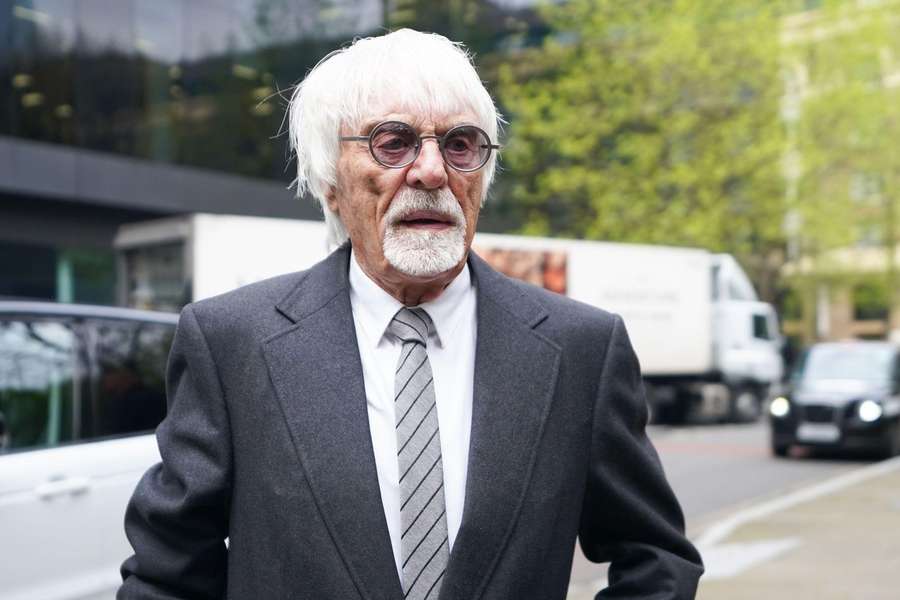 Bernie Ecclestone teria dito que acidente foi deliberado