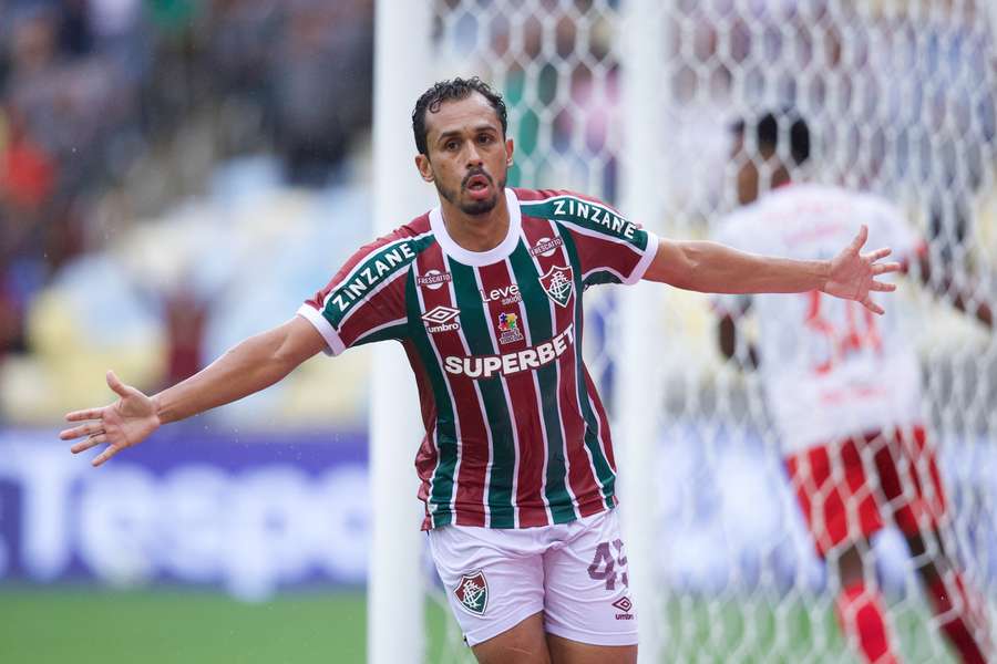 Lima abriu o placar em um ótimo primeiro tempo do Fluminense Lima abriu o placar em um ótimo primeiro tempo do Fluminense