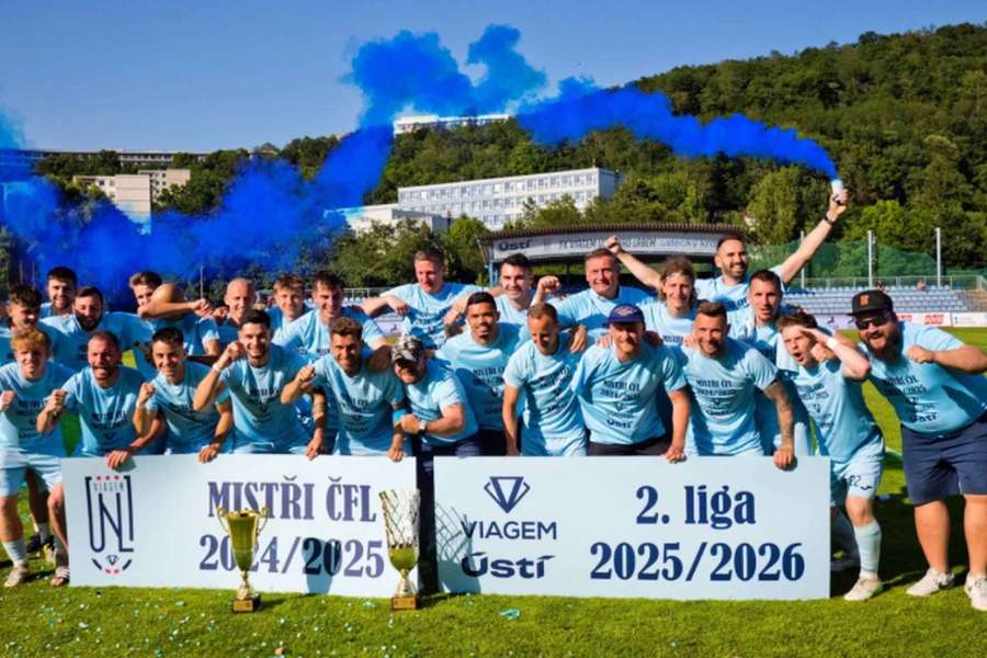 První liga je cíl, do tří let bych chtěl o ni hrát, řekl šéf Ústí. Krásky bodují na sítích