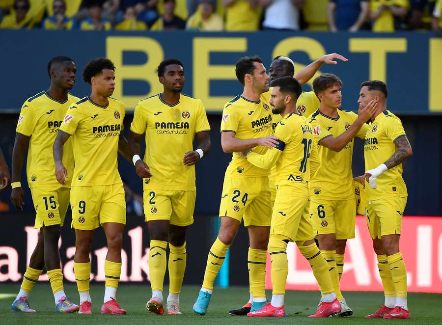 Villarreal se z gólu radoval čtyřikrát. Villarreal se z gólu radoval čtyřikrát.