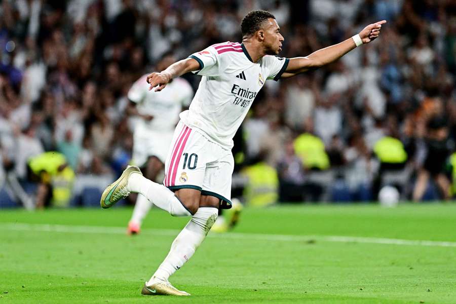 Hattrick Mbappe Hattrick Mbappe