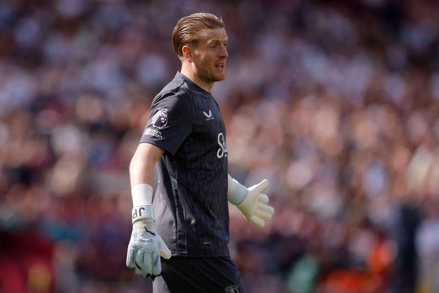 Brankář Evertonu Jordan Pickford v posledních zápasech často chybuje