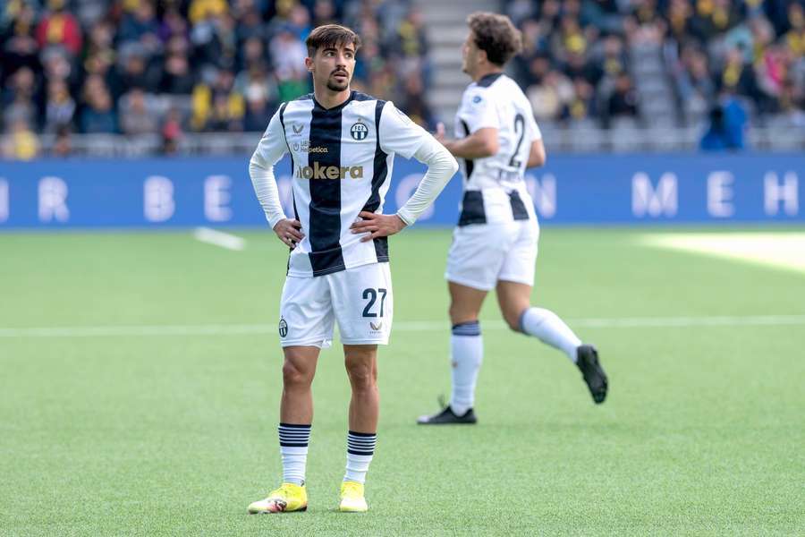 Rodrigo Conceição vai render 400 mil euros ao Tondela Rodrigo Conceição vai render 400 mil euros ao Tondela