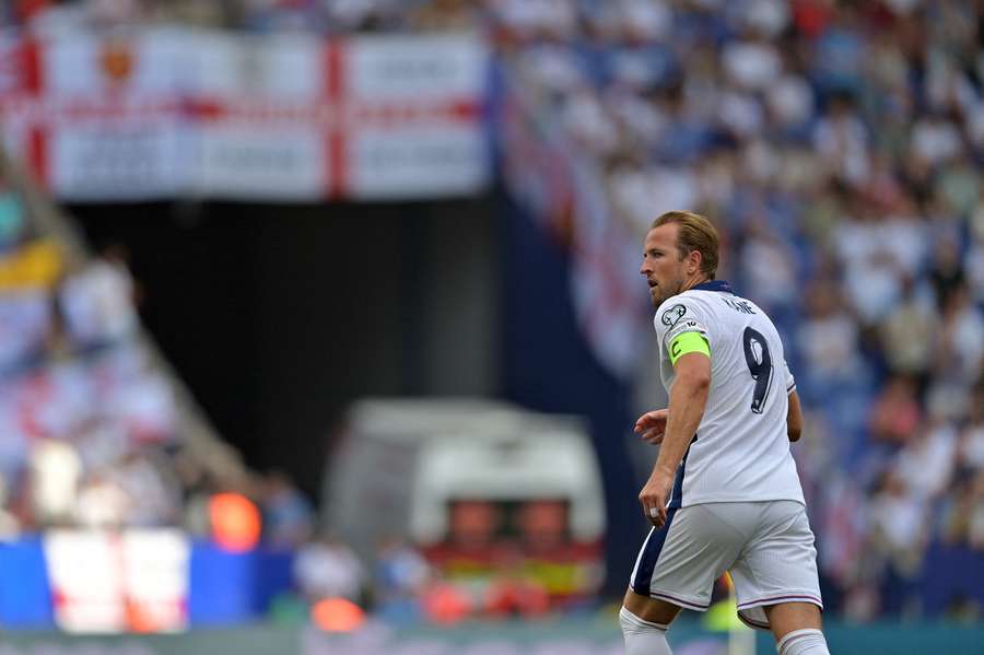 Harry Kane in azione con l'Inghilterra