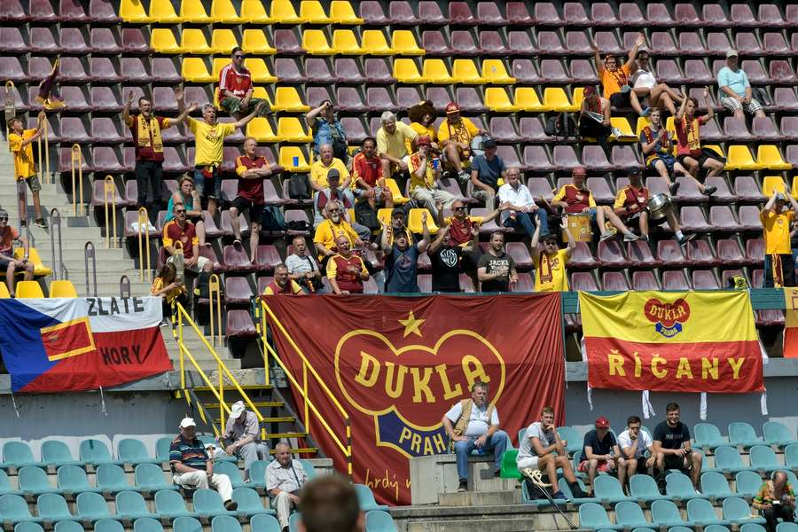 Dukla Praha doma porazila rezervu Baníku.