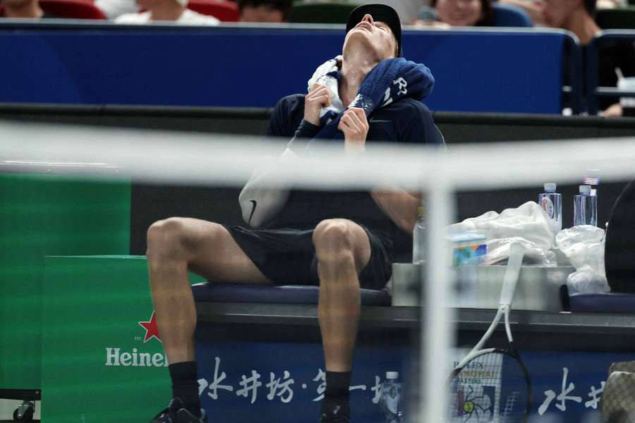 Jannik Sinner struggled with the heat during one of his matches on tour. Jannik Sinner struggled with the heat during one of his matches on tour.