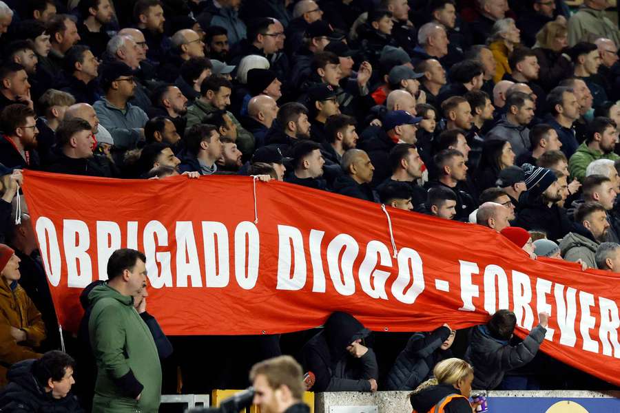 Liverpool paying tribute to Jota