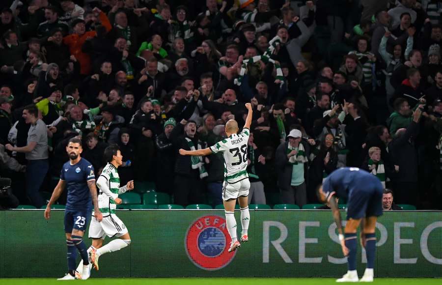 Celtic viert de 1-0