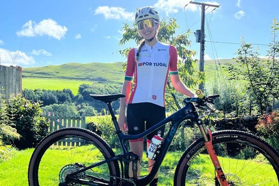 Santos acabou no primeiro terço do pelotão mundial, melhorando em relação ao 20.º posto dos Europeus 2023 de sub-23 Santos acabou no primeiro terço do pelotão mundial, melhorando em relação ao 20.º posto dos Europeus 2023 de sub-23