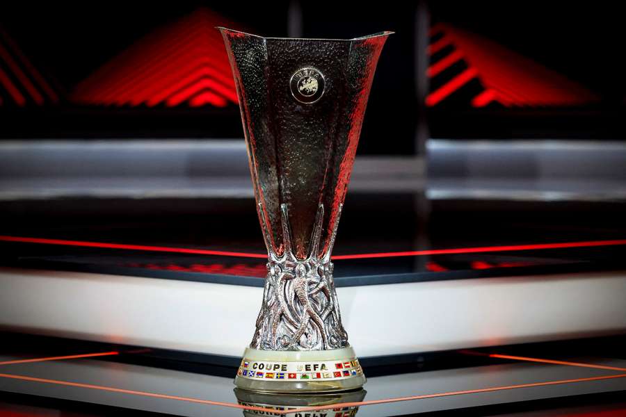 El trofeo de la Europa League