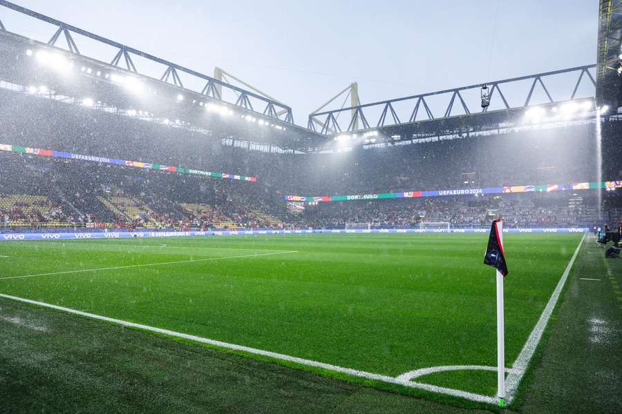 Dortmunds hjemmebane danner rammen om Danmarks ottendedelsfinale.