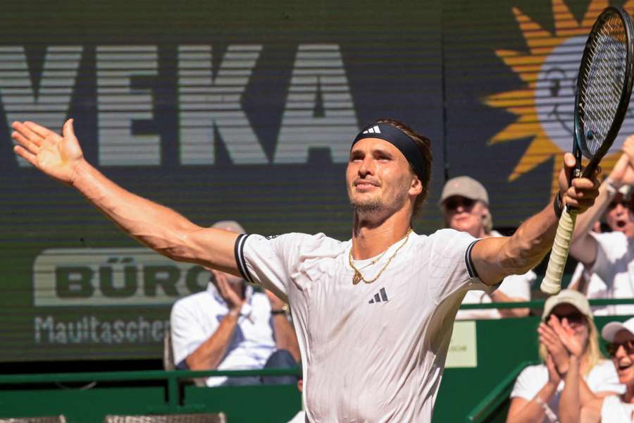 Alexander Zverev reacts during his quarter-final match against Raphael Collignon