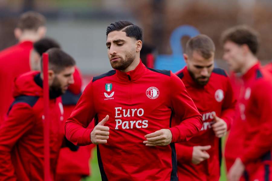 Jahanbakhsh op de training Jahanbakhsh op de training
