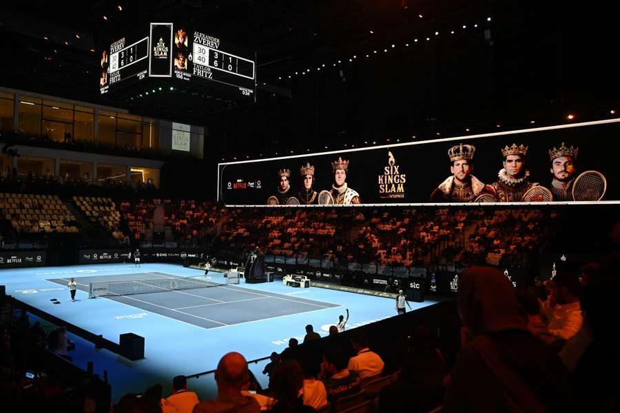 Aktuell sorgt Saudi-Arabien im Tennis vor allem durch den Six Kings Slam für Schlagzeilen Aktuell sorgt Saudi-Arabien im Tennis vor allem durch den Six Kings Slam für Schlagzeilen