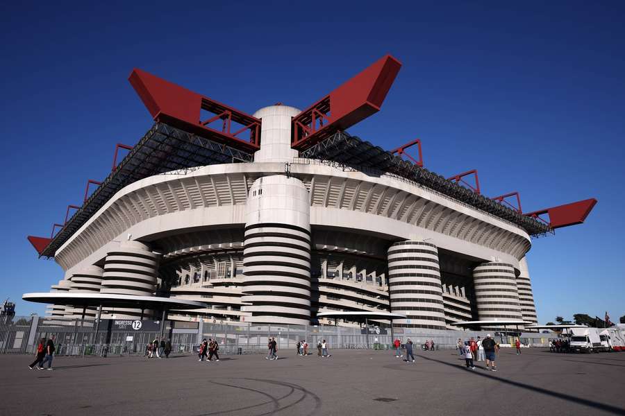 Władze Mediolanu dały zielone światło do rozbiórki San Siro. Kluby złożą się na nowy stadion