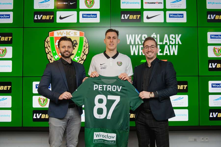Simeon Petrov nowym piłkarzem Śląska Wrocław. To były obrońca m.in. CSKA Sofia i FCSB