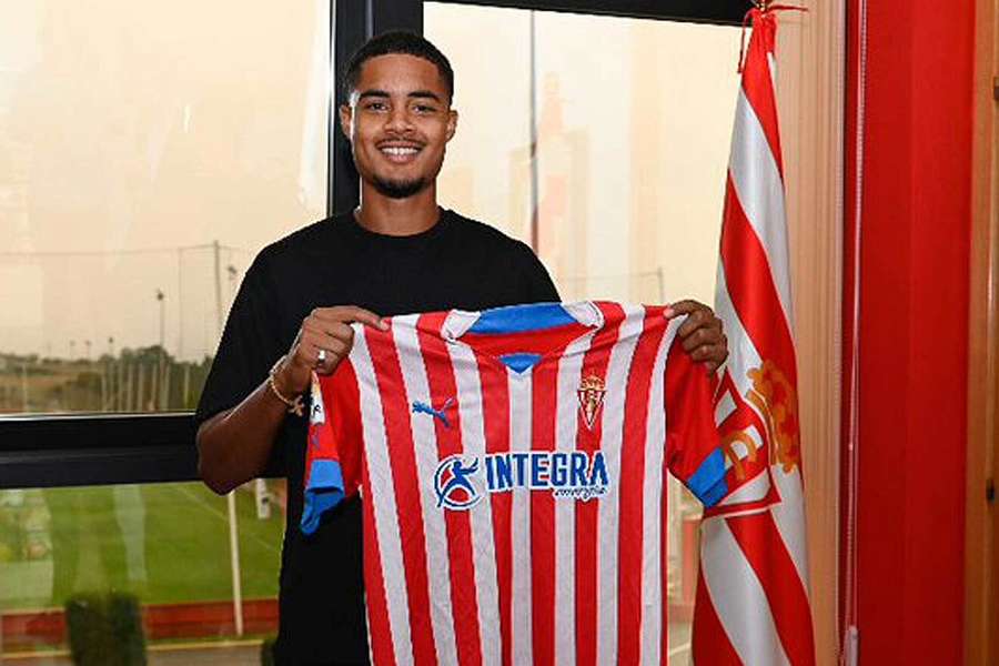 Jonathan Varane chegou ao Gijón apenas em março deste ano