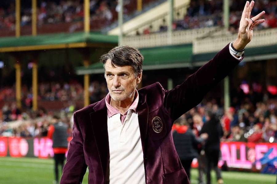 Roos described the move as "crazy as I've heard coming out of the AFL for many years".