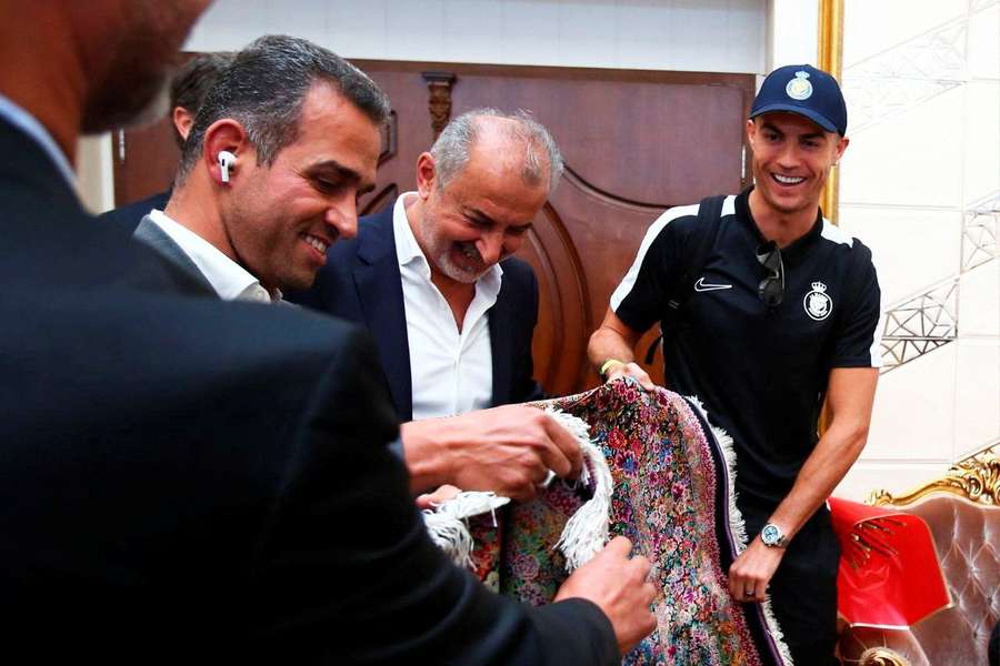 Cristiano Ronaldo is welcomed upon arrival at Imam Khomeini Airport