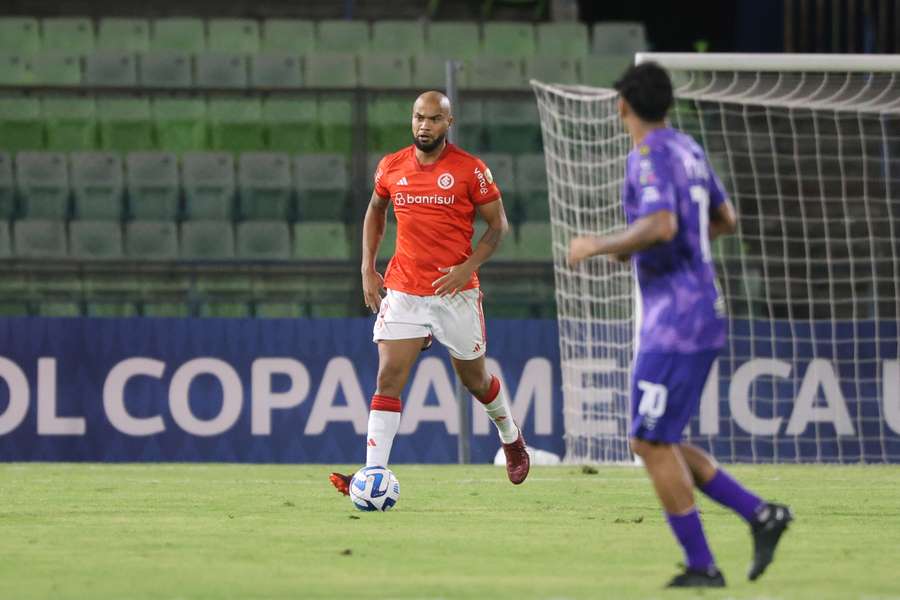 Moledo em ação na partida contra o Metropolitanos, pela Libertadores