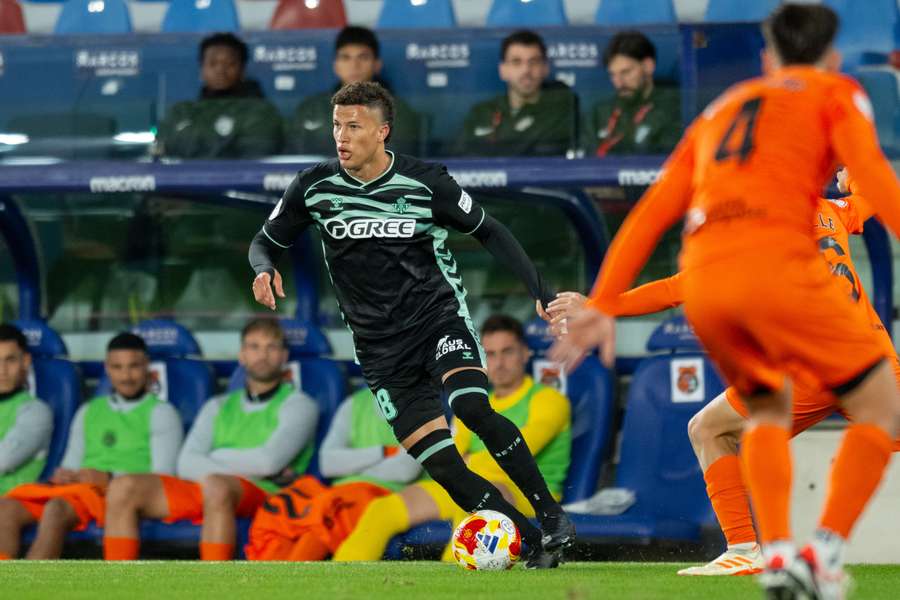 Deossa, jugador del Real Betis Deossa, jugador del Real Betis