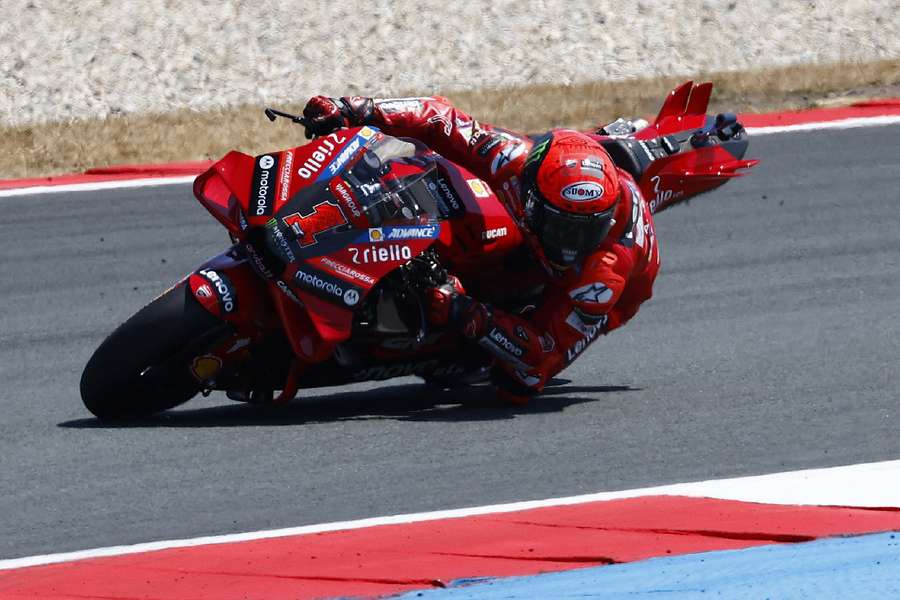 Francesco Bagnaia, da Ducati, em ação durante o Grande Prémio neerlandês