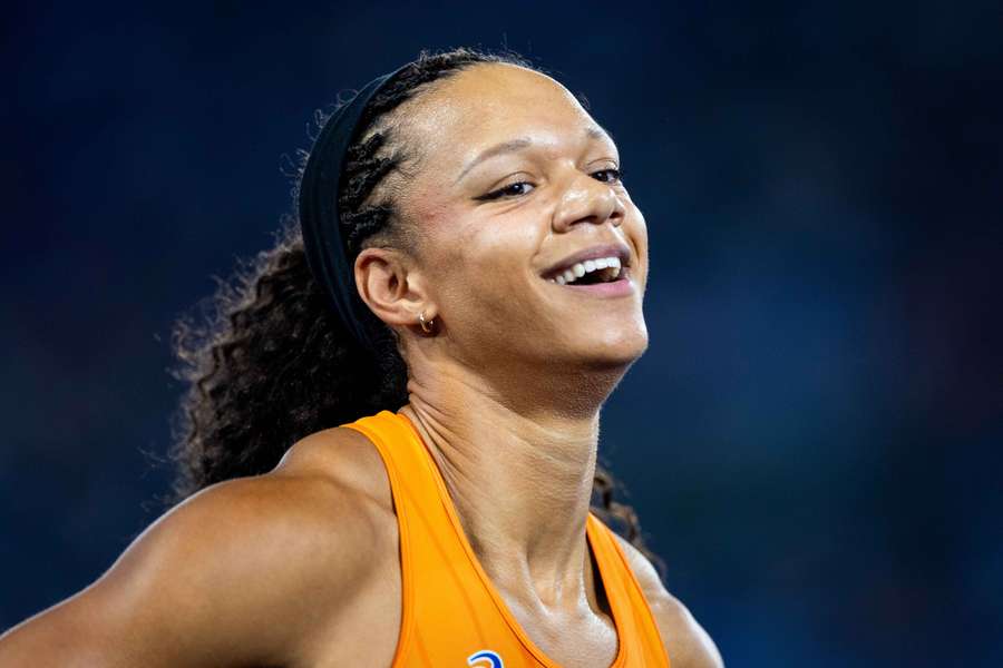 Jiya spurt naar halve finales 200 meter op Spelen Parijs