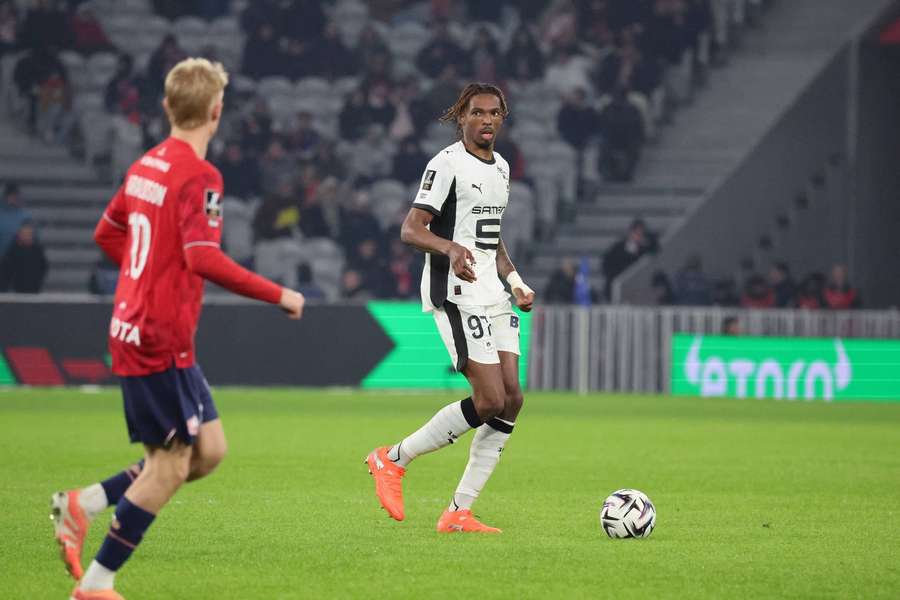 Rennes' Jeremy Jacquet in action against Lille