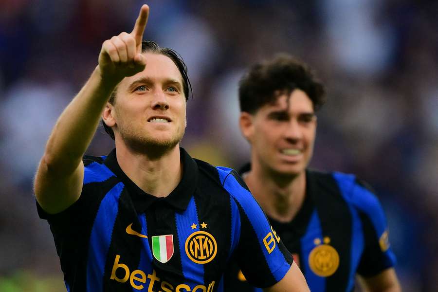 Inter de Milão fez a festa da torcida no San Siro Inter de Milão fez a festa da torcida no San Siro