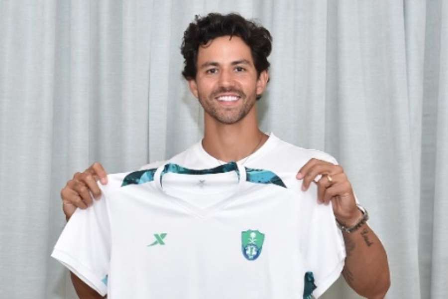 Renan trocou o Sporting pelo Al Ahli Jeddah em julho