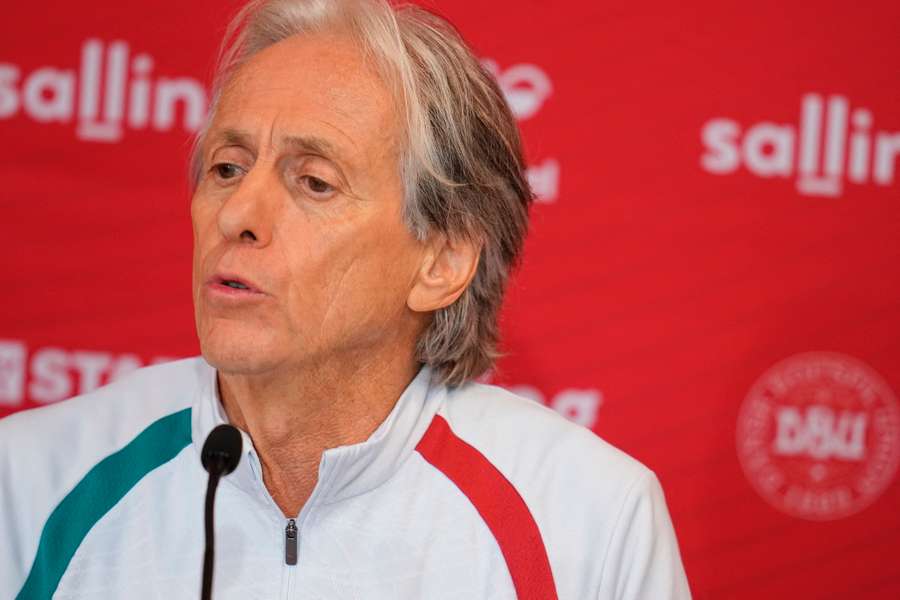 Jorge Jesus teve polêmica com Neymar no Al-Hilal Jorge Jesus teve polêmica com Neymar no Al-Hilal