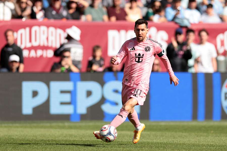Messi handles the ball during match against Colorado Rapids
