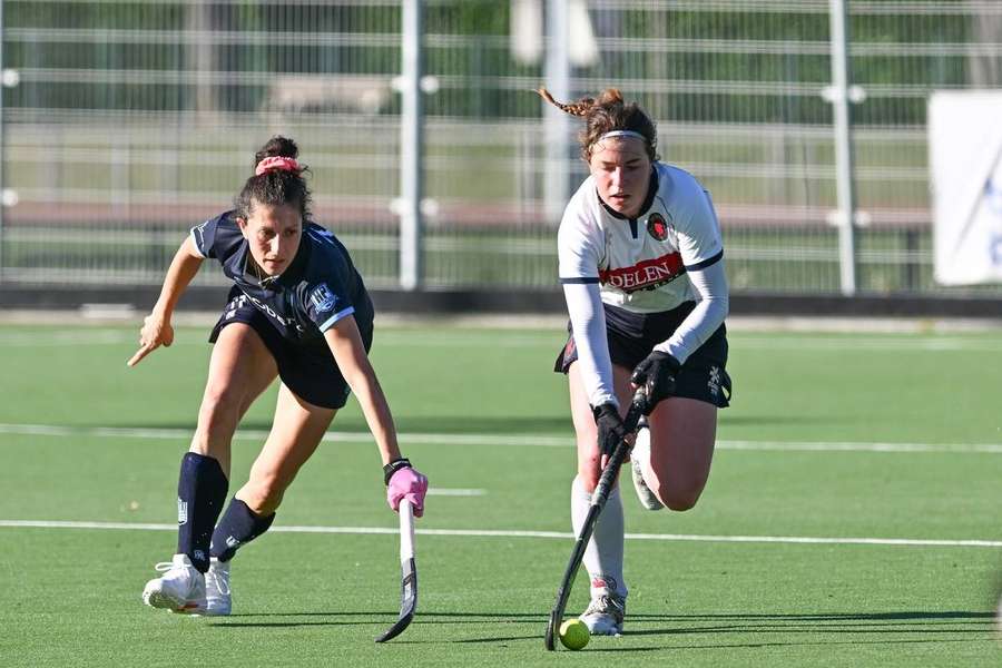 Des hockeyeuses jouant en Belgian Women Hockey.