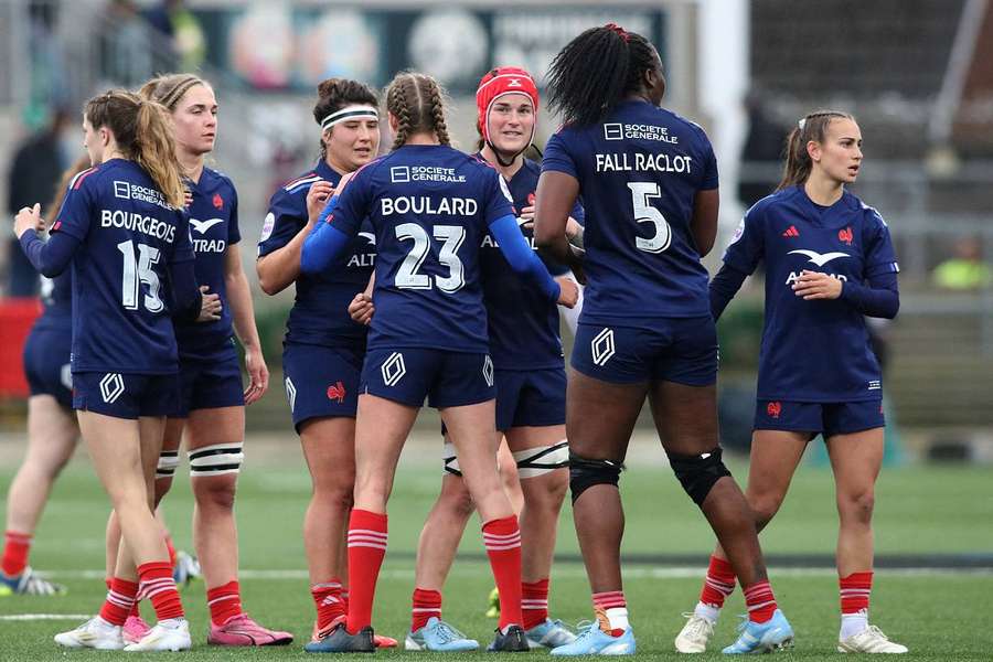 L'équipe de France féminine de rugby s'est imposée en Irlande (27-15) samedi à Belfast. 